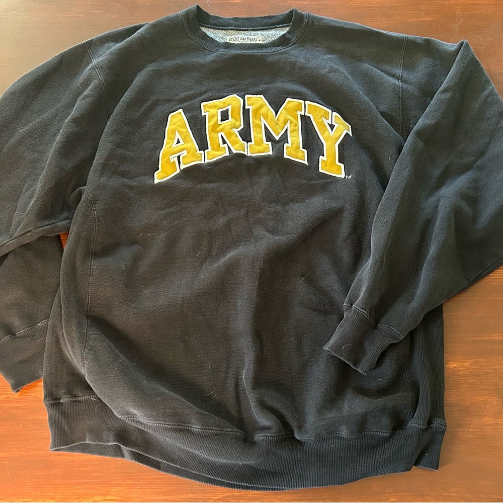 Black XL Vintage ARMY Embroidered Sweatshirt Steve and Barry’s